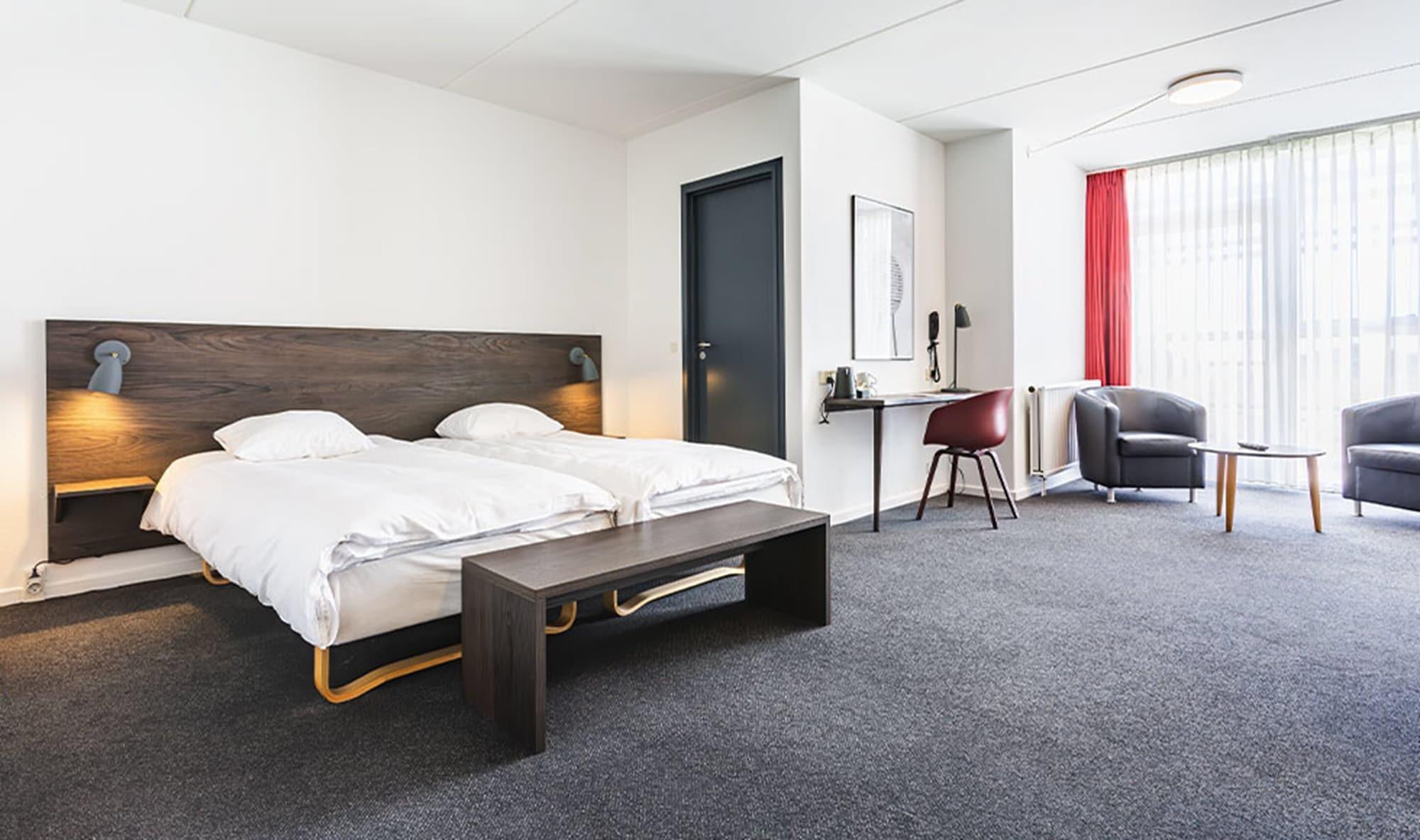 Skaga Hotel Хиртсхалс Екстериор снимка