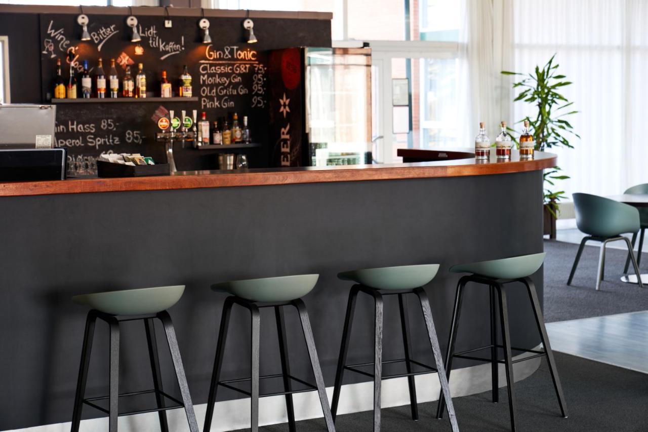 Skaga Hotel Хиртсхалс Екстериор снимка
